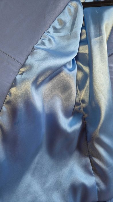 Късо вталено яке от естествена кожа