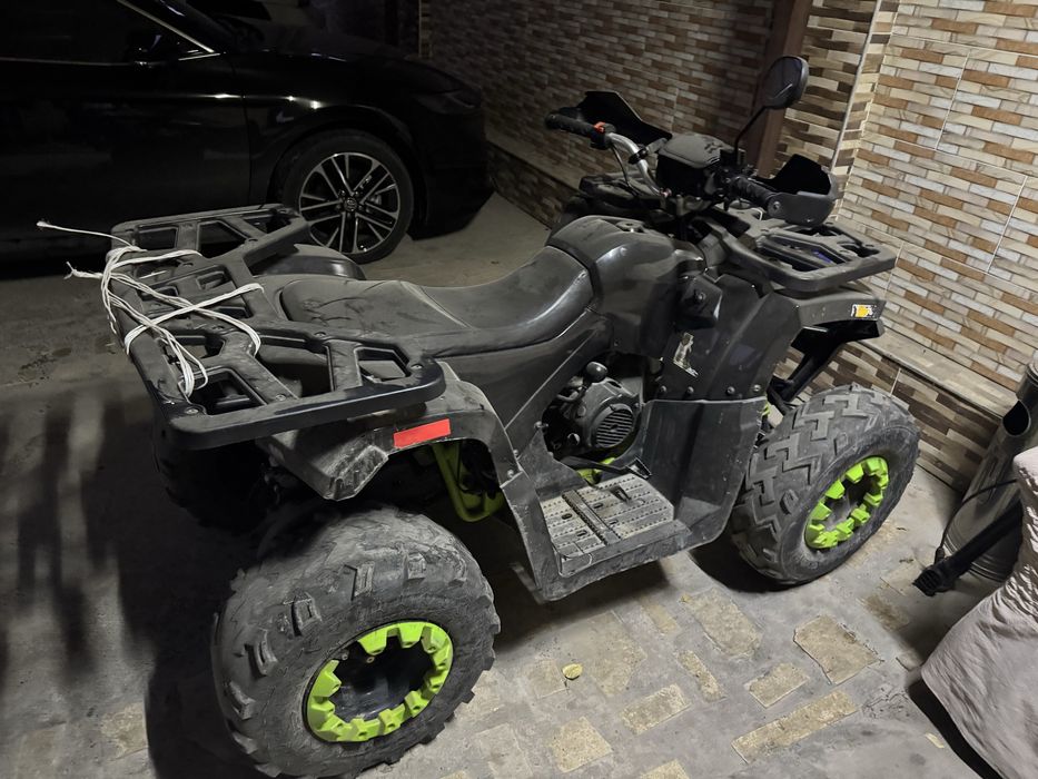 Продаю квадроцикл