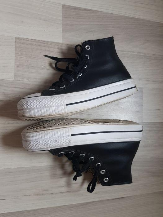 Tenesi înalți Converse nr 39,5