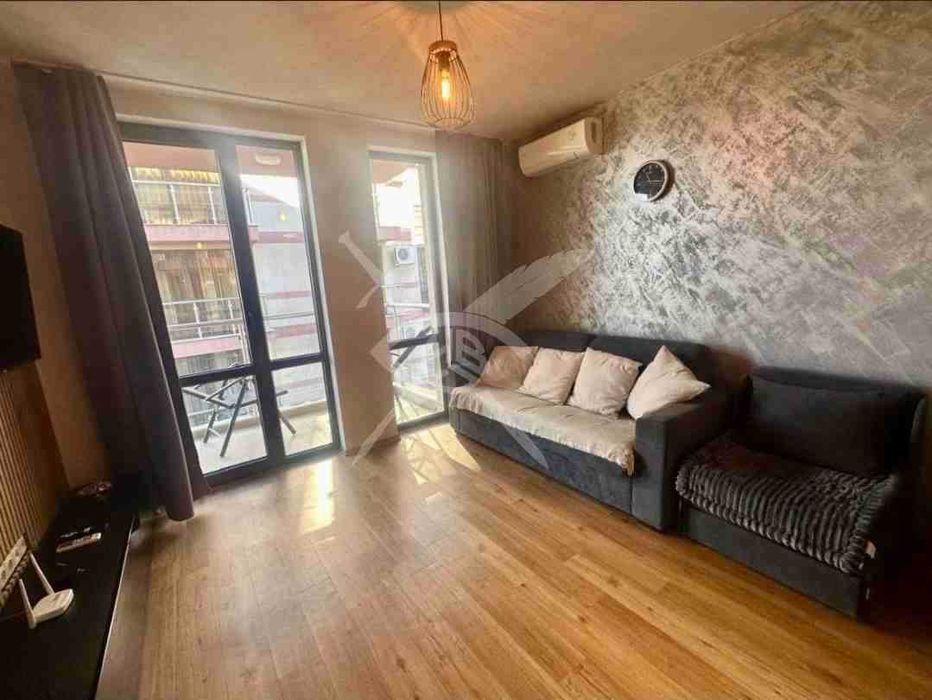 Продава се Двустаен апартамент в к.к. Слънчев бряг - 50 кв.м за 959 €/кв.м - Снимка #2