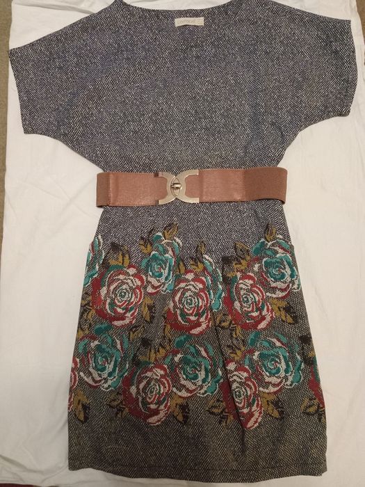 Продам нарядные на 5-14 лет девочковые вещи