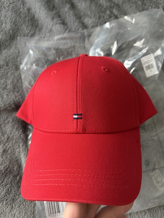 Tommy Hilfiger sapca unisex rosie cu logo mic marime OS noua originala