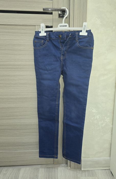 Джинсы на 7-8-9лет