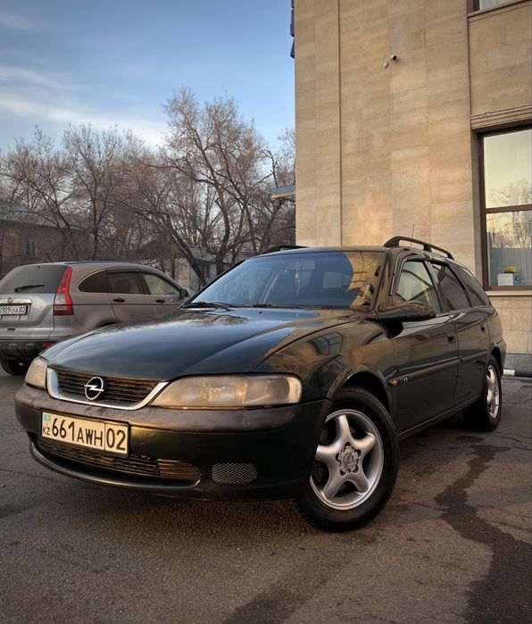 Opel Vectra 2.0/ 1998