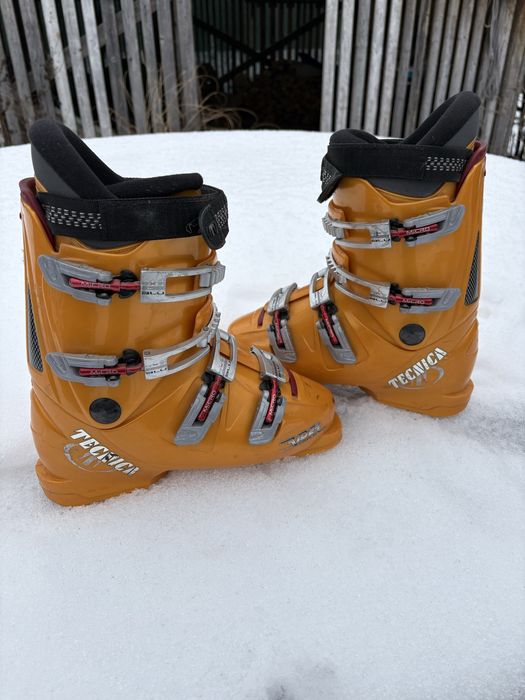 Schiuri Dynastar Cross Team 150 cm si clapari techica marime 40