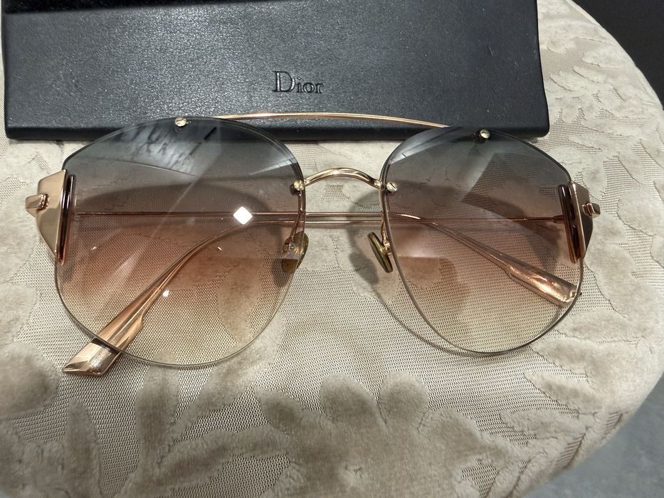 Слънчеви очила DIOR
