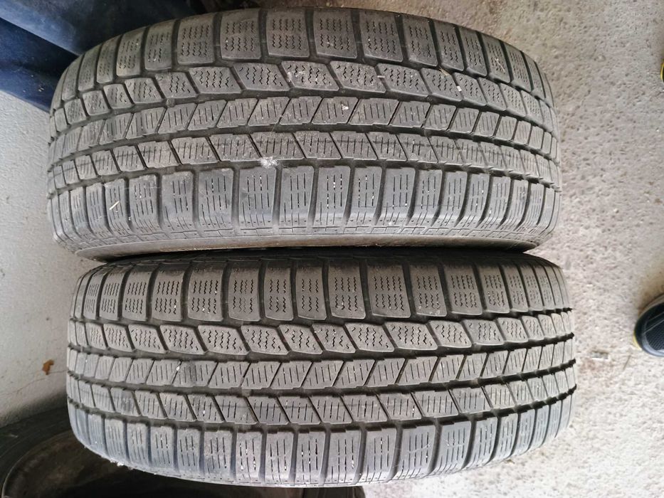 Гуми зимни 215/60 R16 със джанти
