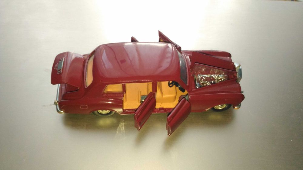 Machete metal Diapet, Tomica Dandy Rolls Royce Japonia