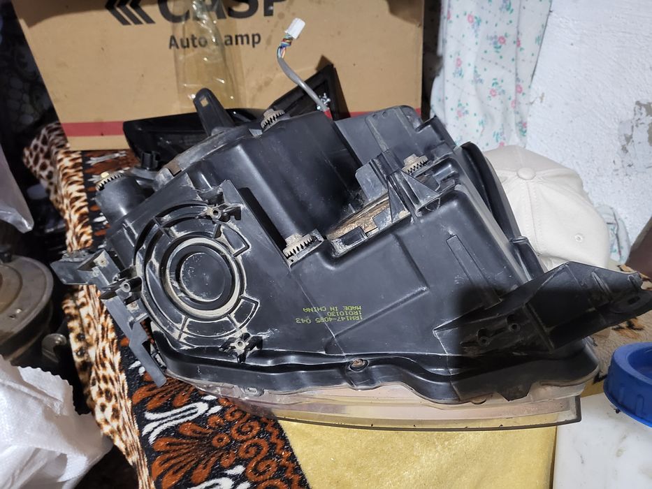 Левая фара паджеро4