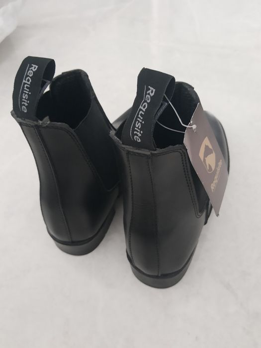 Нови детски  боти