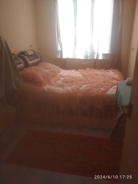 3 xonalik kvartira sotiladi