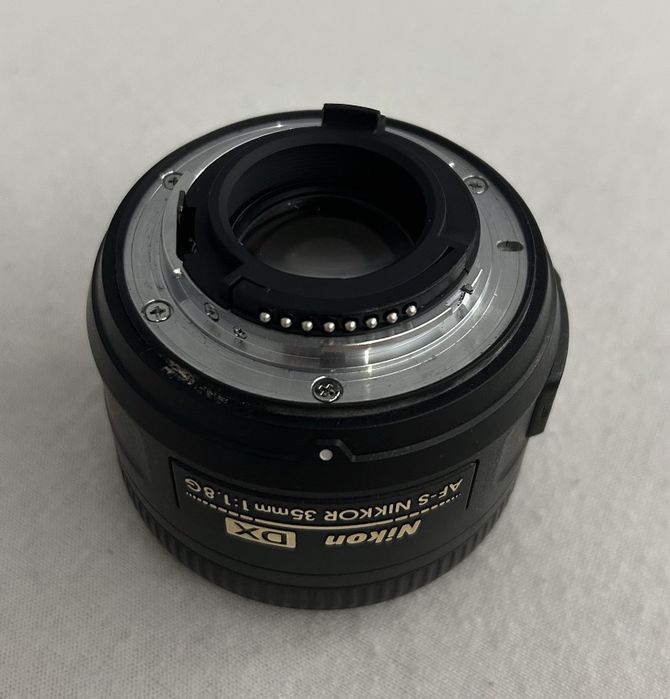 Obiectiv nikon 35 1.8