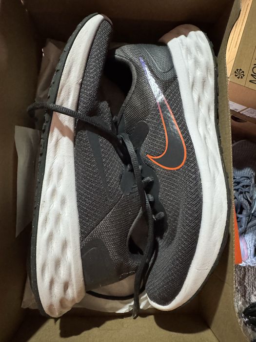 Nike Revolution 6 NN