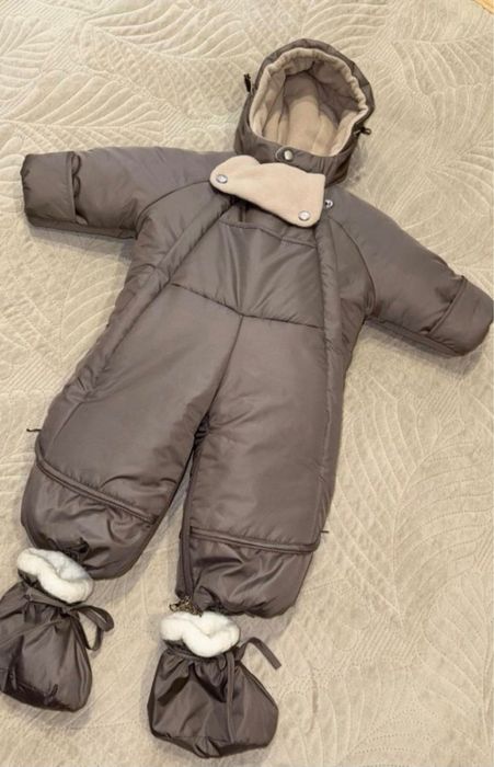 Продам комбинезон трансформер