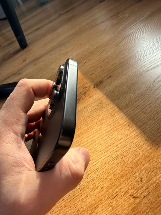 Свой Iphone 15 pro max 256 gb | e sim