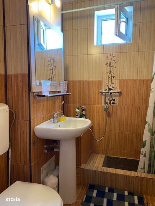 Apartament 2 camere semidecomandat zona Luptei
