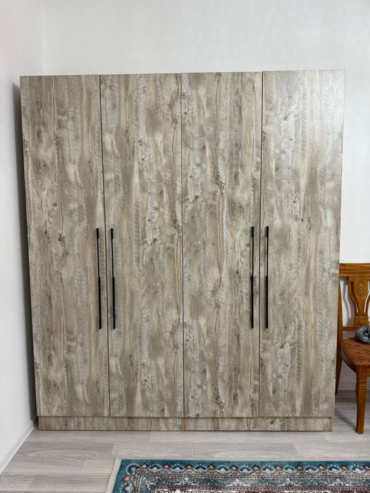 Продаётся новый  шкаф