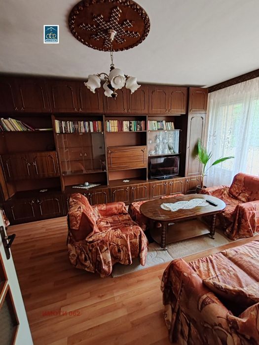 Продава се Тристаен апартамент в Велико Търново, Бузлуджа - 70 кв.м за 1229 €/кв.м - Снимка #4