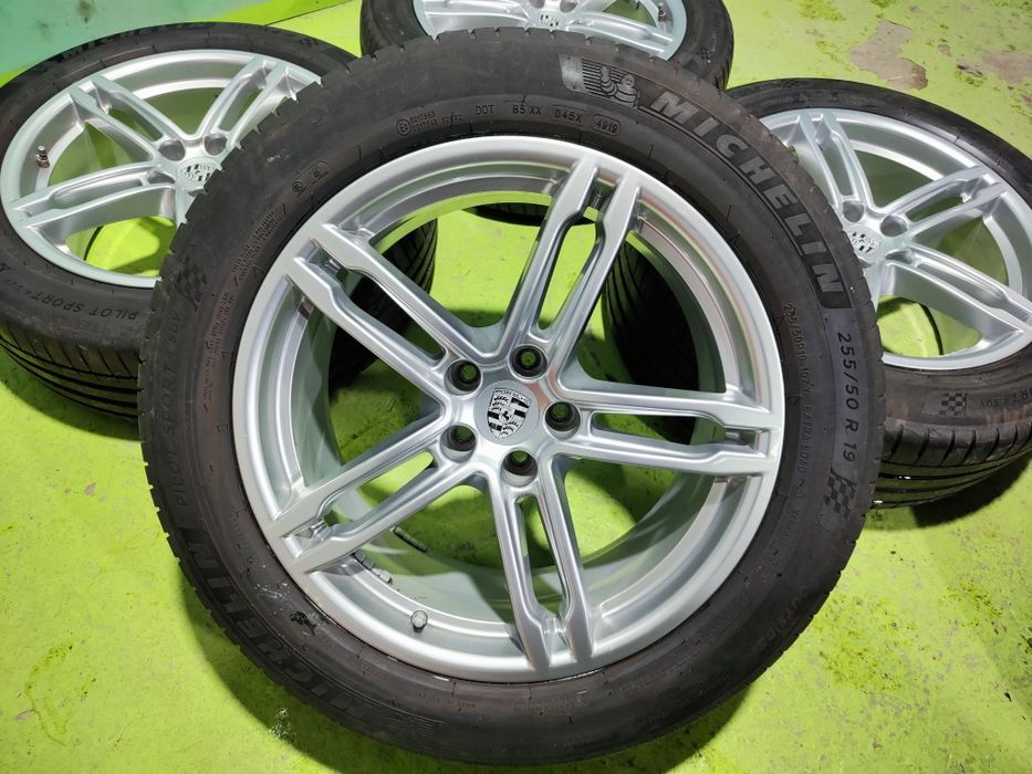 19 5x112 Porsche Macan Спорт пакет лети джанти 5х112 Порше