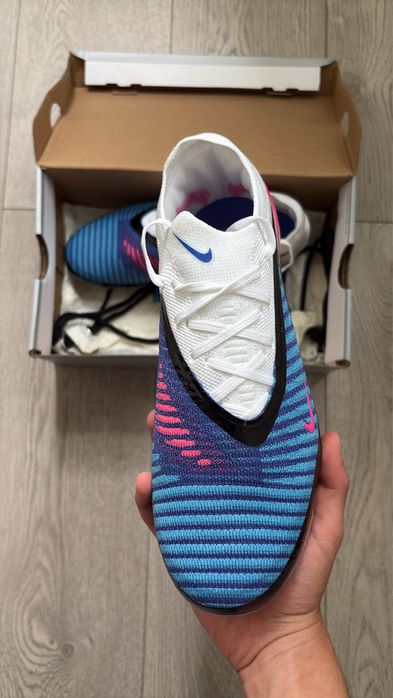 Ghete fotbal Nike Phantom 6 Low Elite FG