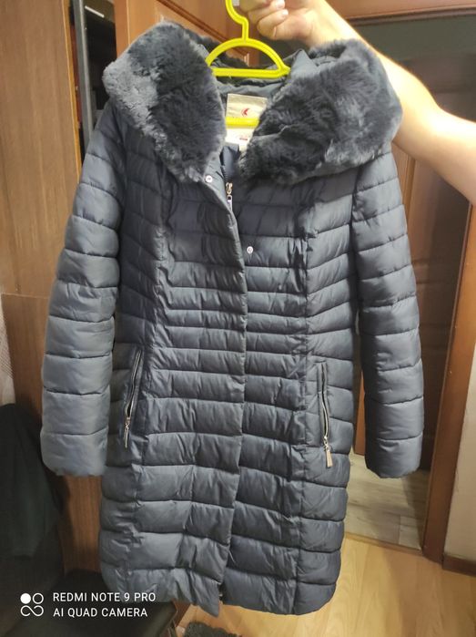 Продам зимний пуховик