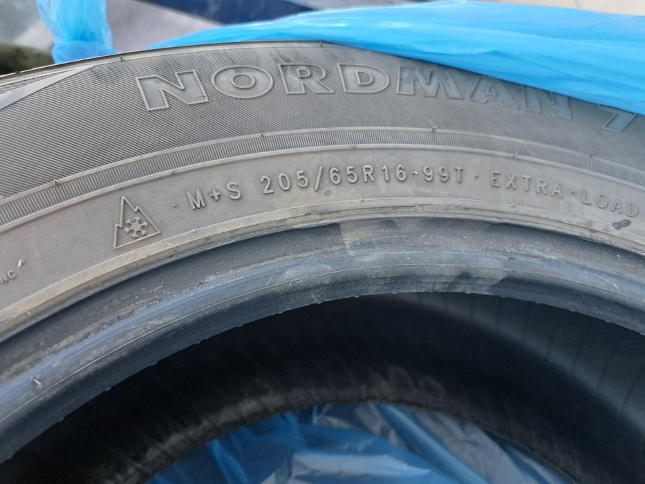 Срочно продам колеса зимние