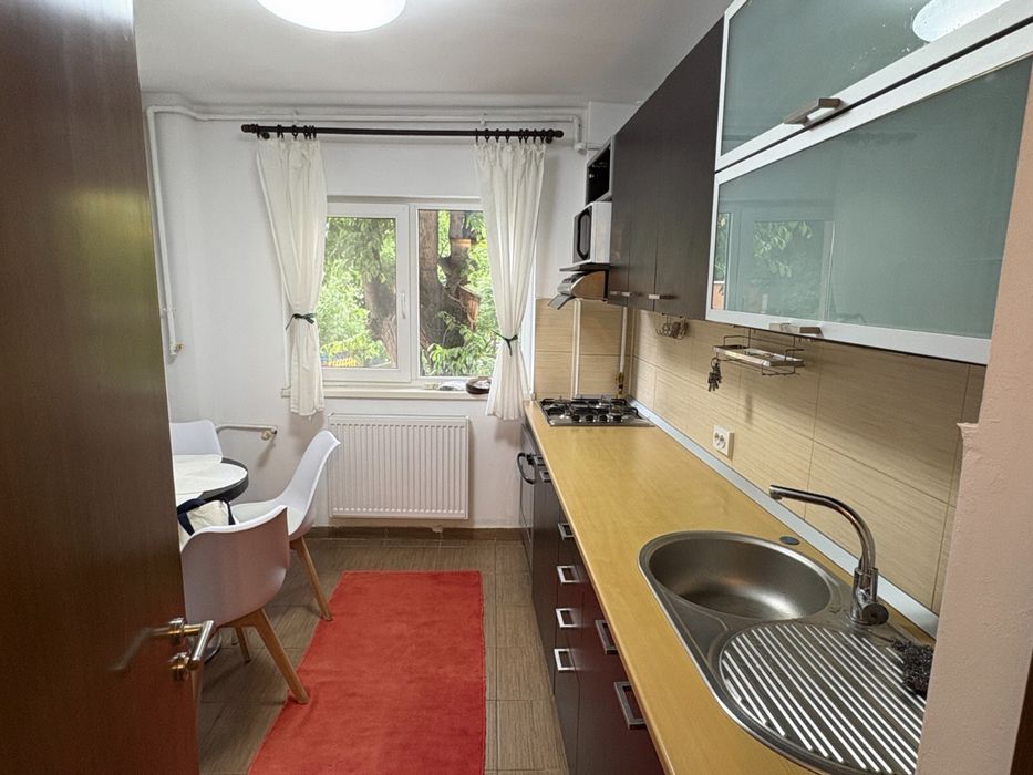 Apartament 2 camere de inchiriat