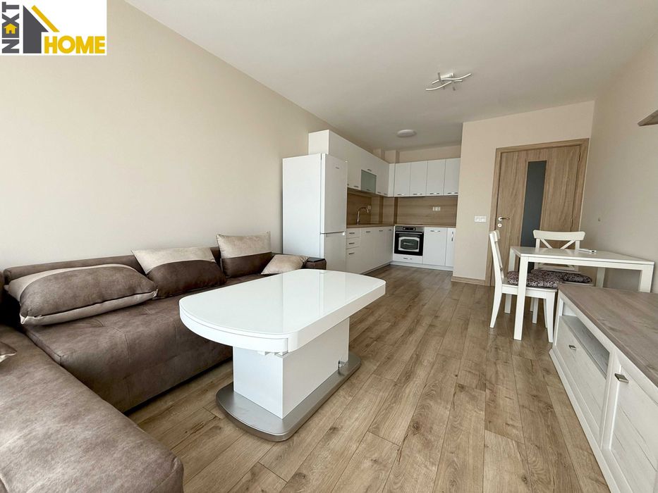 Дава се под наем Двустаен апартамент в Пловдив, Център - 65 кв.м за 612 € - Снимка #2