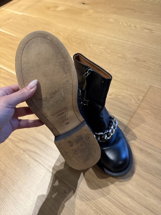 Givenchy кожени боти