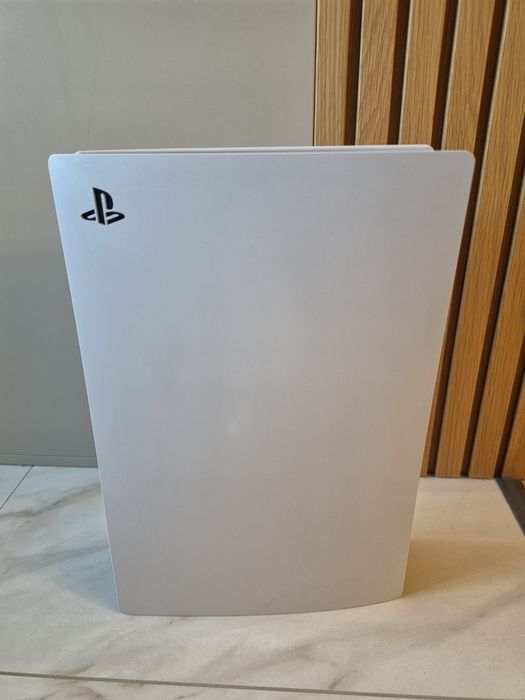 PlayStation 5 (PS5) Disc версия