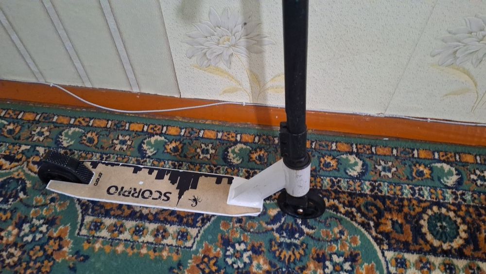 Продаётся трюковой самокат