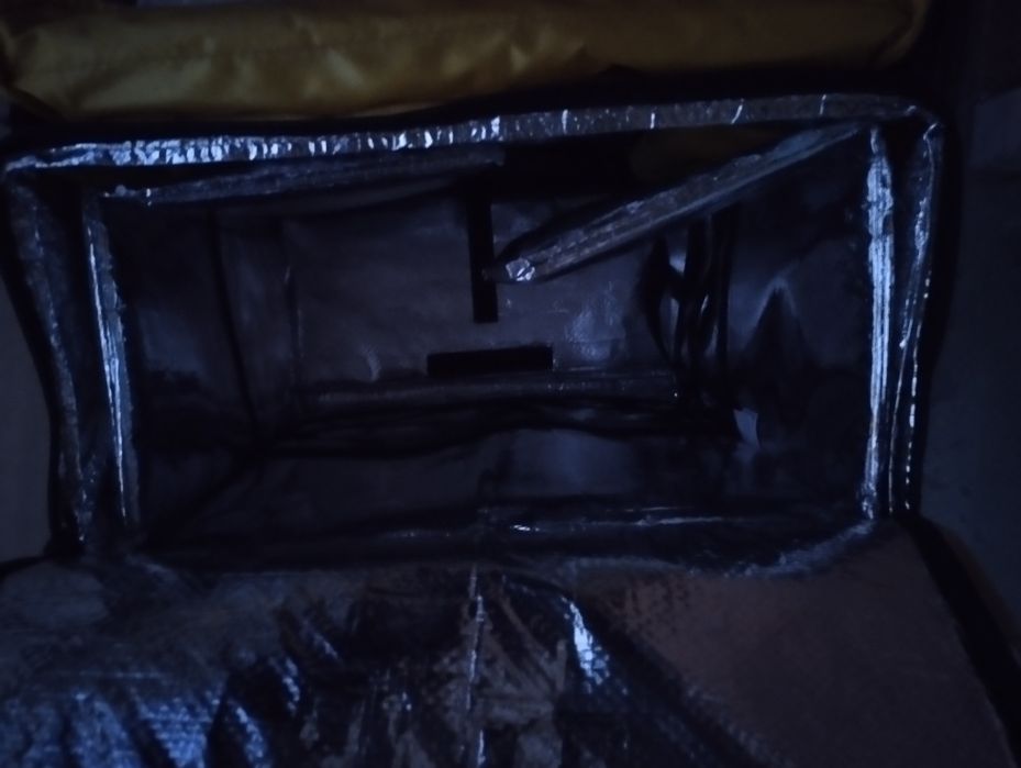 Курьерская сумка Glovo