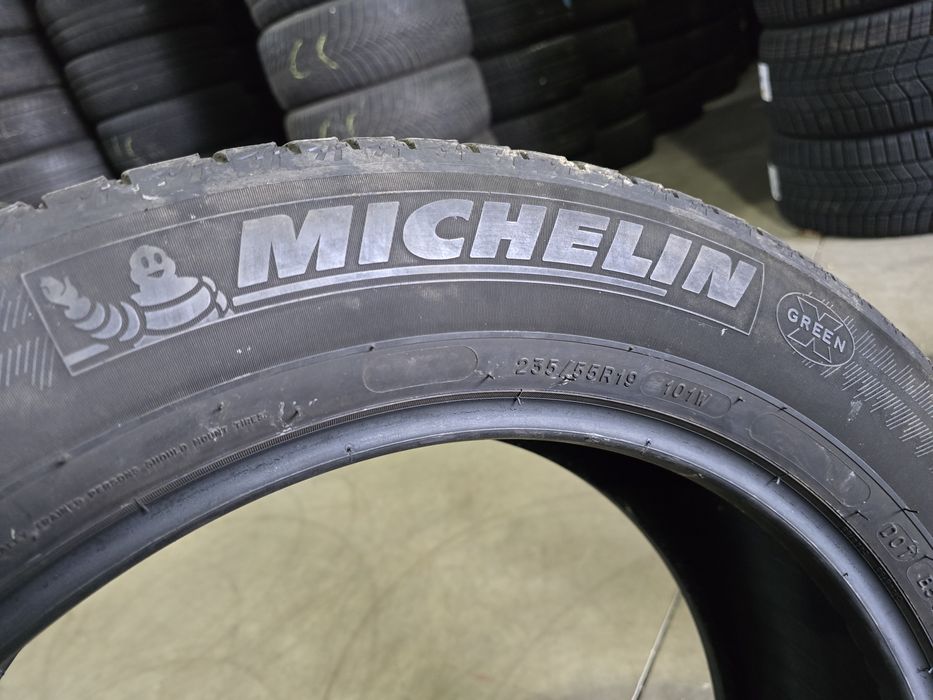 235/55/19 MICHELIN 4бр
