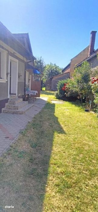 Casa batraneasca solida in zona semicentrala foarte linistita