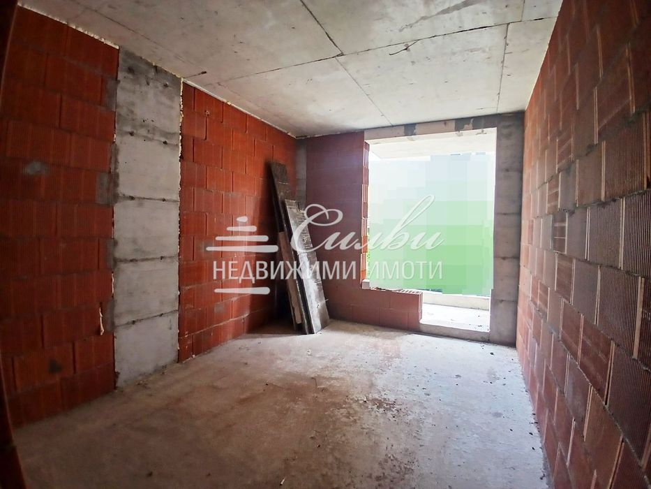 Продава се Тристаен апартамент в Шумен, Болницата - 90 кв.м за 1202 €/кв.м - Снимка #1