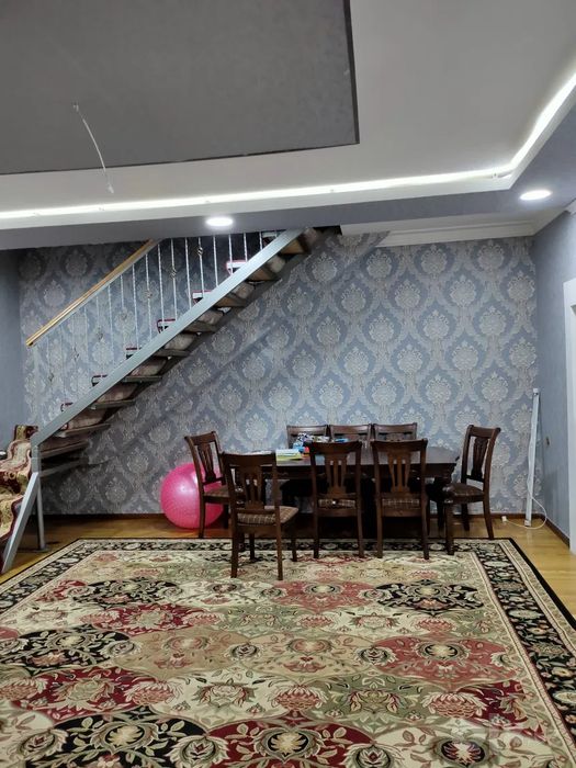 Сдаётся 10-комн Яккасарайский район, 450 м²