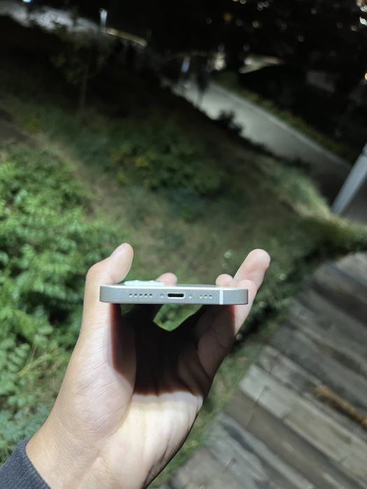 iPhone 13 128гб идеал