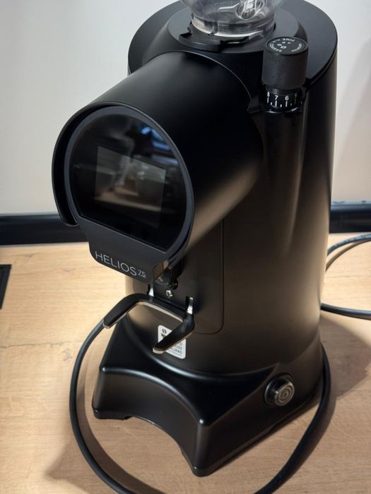 Кофемолка Eureka 1920 Helios 75