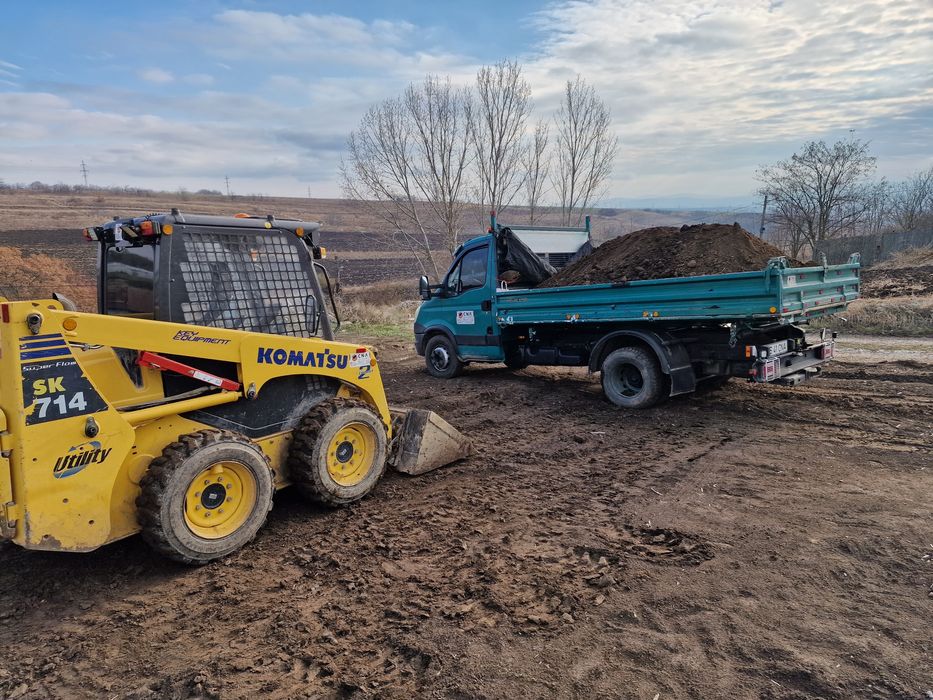 Excavator bobcat picon, furci paleti incarcator miniexcavator  pamant
