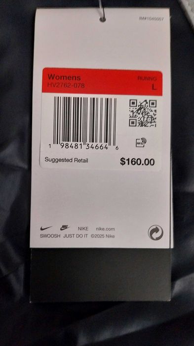 Дамски термо елек Nike Swift ADV Therma-FIT Reflective running vest размери L и XL, нови, оригинални от САЩ