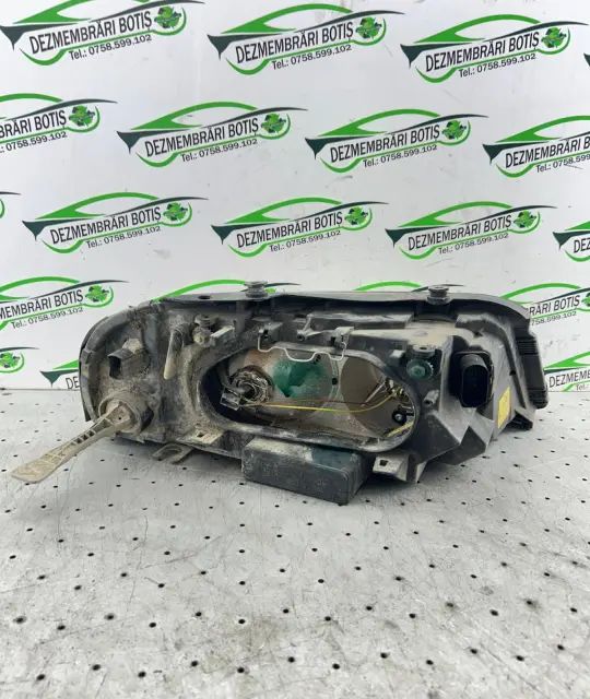Far stanga 0301182201 0301182201 Volkswagen VW Sharan 2002