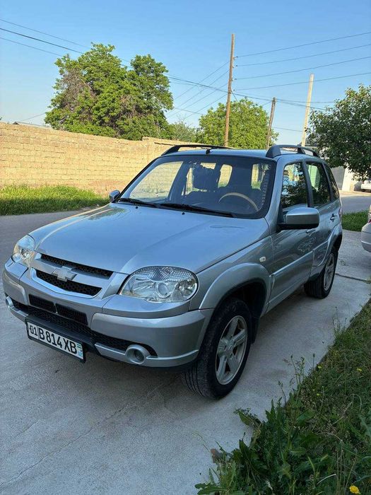 Chevrolet Niva ВАЗ 2123 "Bertone", 2014 год, пробег: 147 000