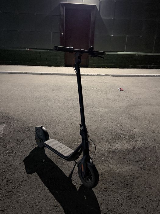 Ninebot f2 pro.