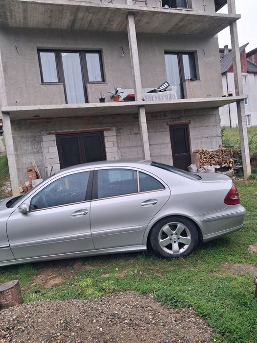 MERCEDES-BENZ E-Class 2004 — imagine 5