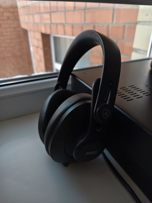 Наушники akg k361bt