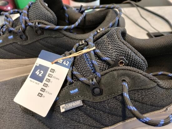 Încălțăminte impermeabilă de drumeție, - produs resigilat Decathlon