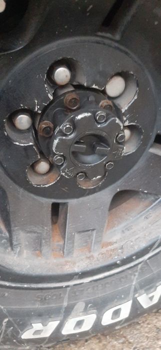 Механические хабы на Митсубиси Делика булка