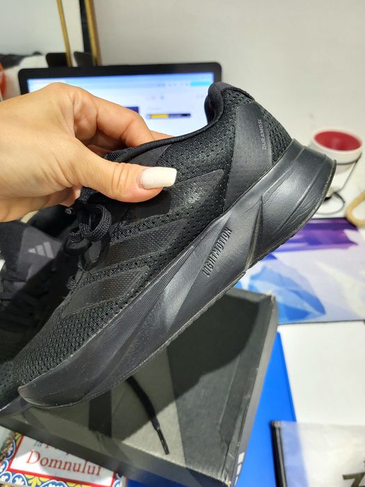 Adidasi running Adidas noi mar 37 negri