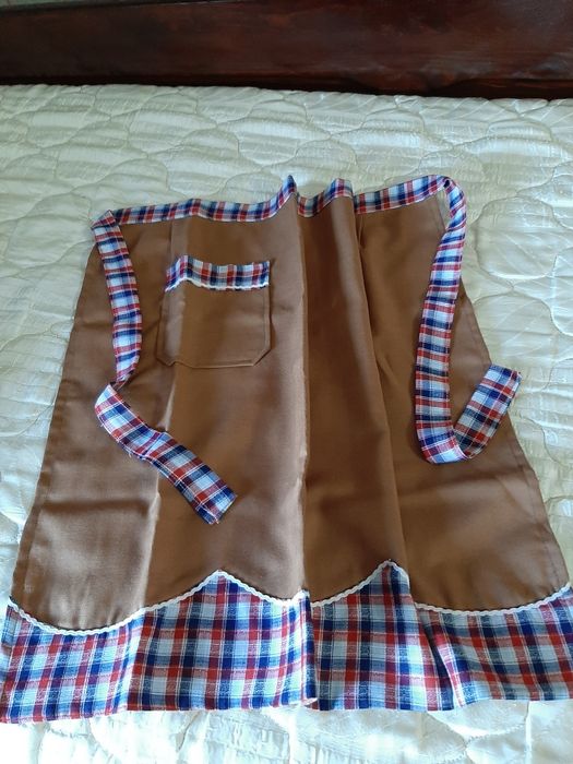 Престилки домакински НОВИ; Жилетки - Нови