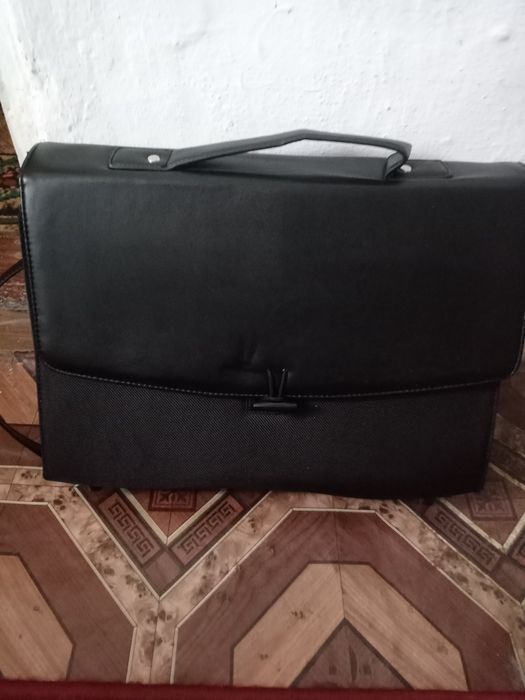 Продам мужской сумки.